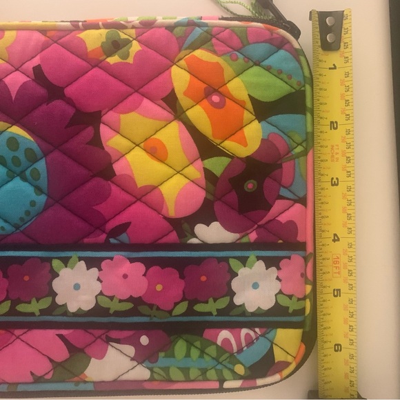 Vera Bradley Reader Sleeve in Pink Floral Va Va Bloom Print NWT - Picture 4 of 7